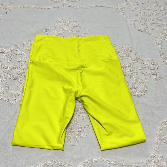 Old Navy Powersoft Legging, Size Large - Picture 3 of 4